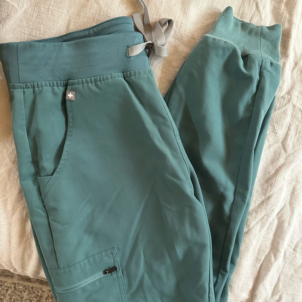FIGS JOGGER PANTS